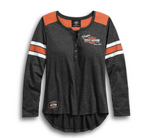 Load image into Gallery viewer, Women&#39;s Genuine Oil Can Henley